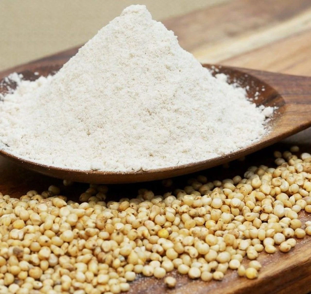 Jowar (Sorghum) Atta, Desi Dagdi Stoneground 1 kg