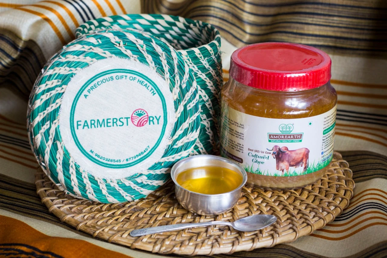 Sabai Basket (Medium) with Desi Gir Cow Ghee 500 ml