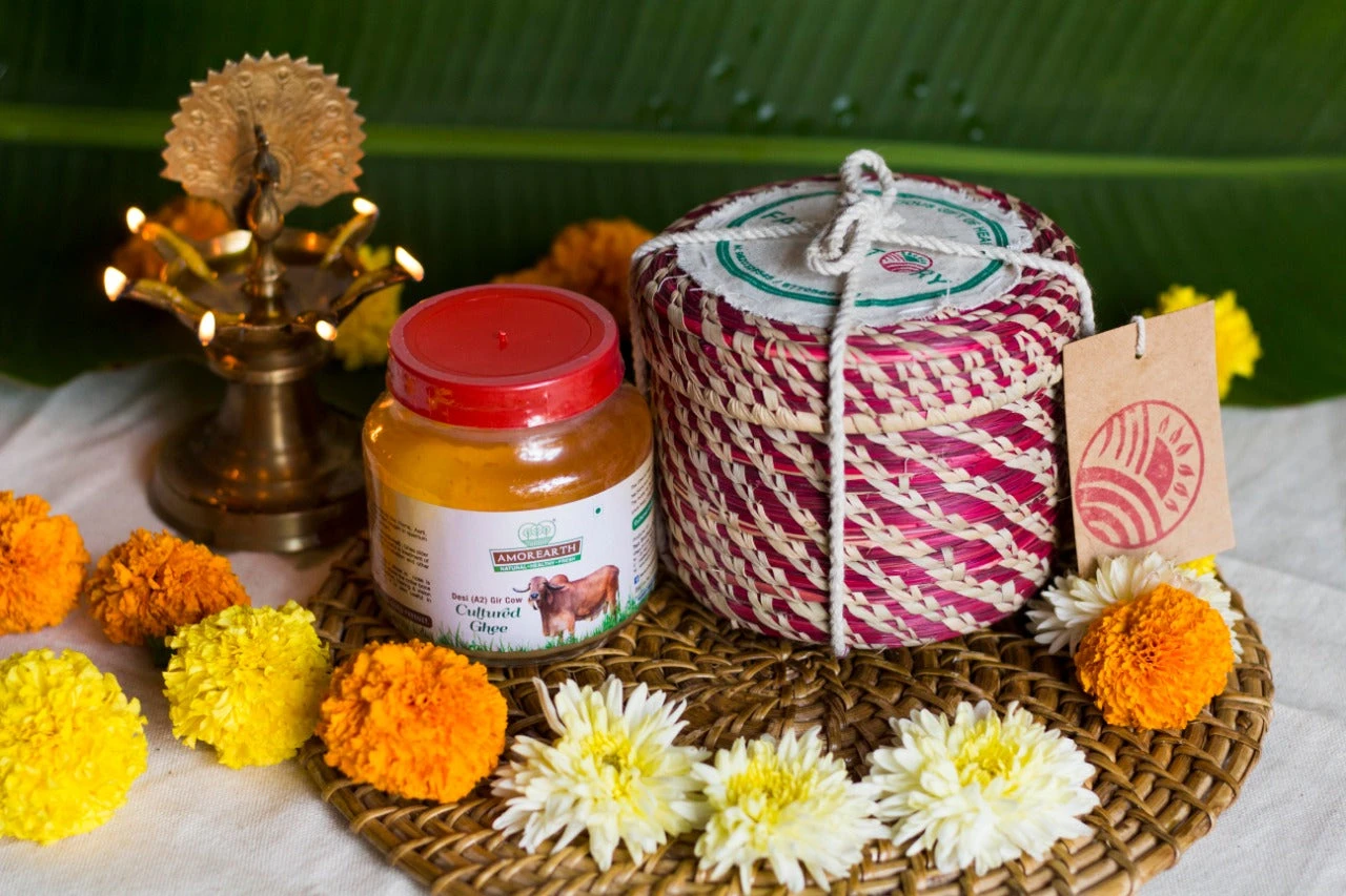 Sabai Basket (Small) with Desi Gir Cow Ghee 250 ml